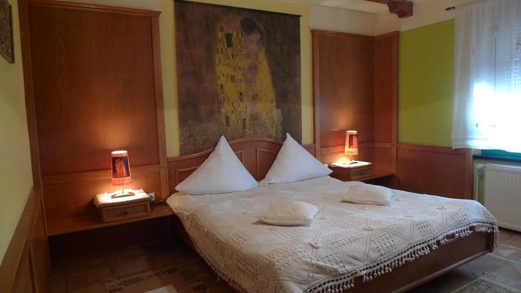Hotel Gosciniec Stara Kuznia Debska Kuznia Pokoj fotografie