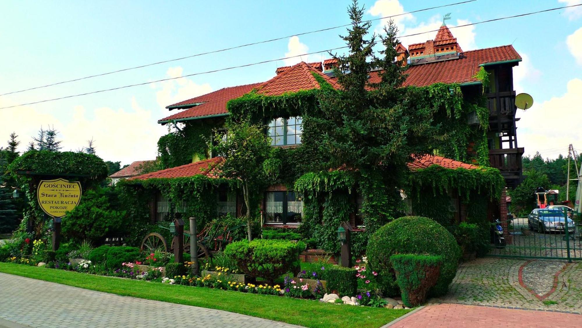 Hotel Gosciniec Stara Kuznia Debska Kuznia Exteriér fotografie